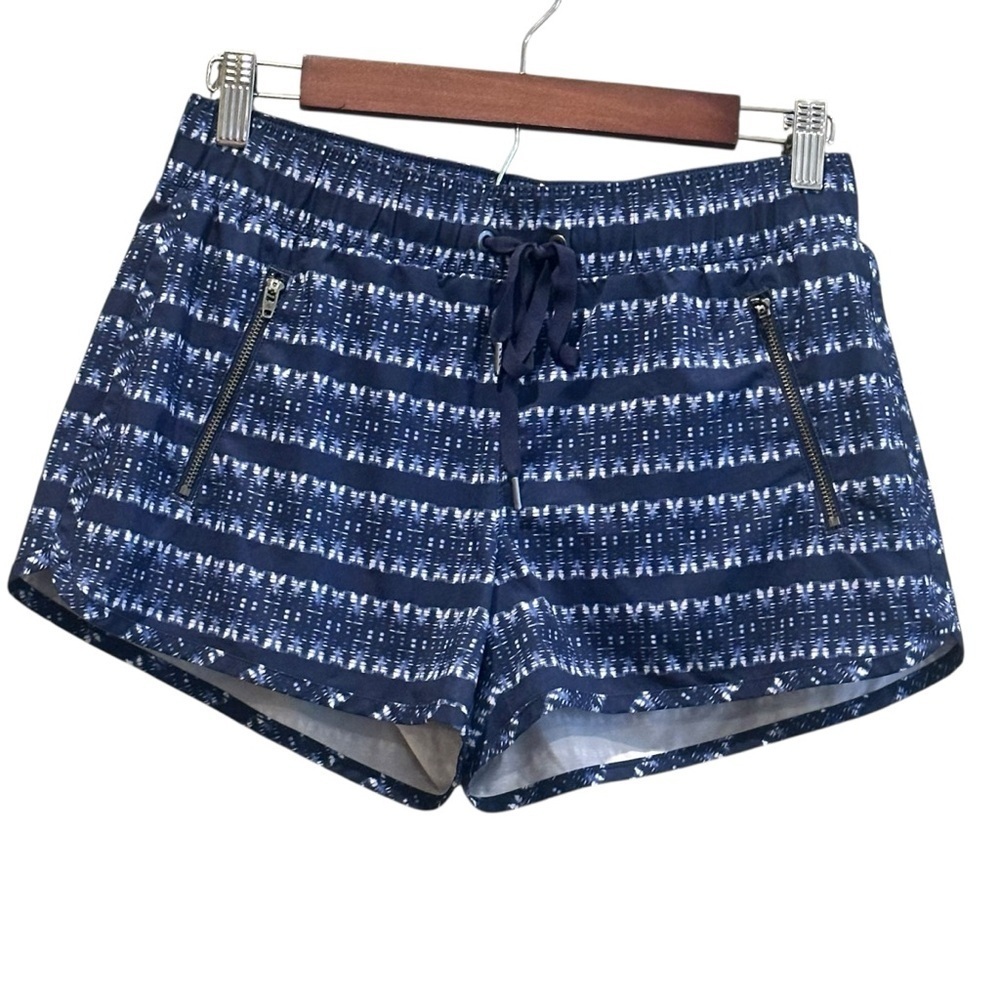 Athleta Ikat Stripe Sway Shorts 3" Blue Zip Pockets 213026 Women's Size Small